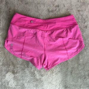 Lululemon Sonic Pink Speed Up Short LR 2.5”